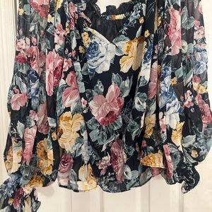VICI Floral Long Sleeve Blouse Black with Bubble Sleeves Size Large